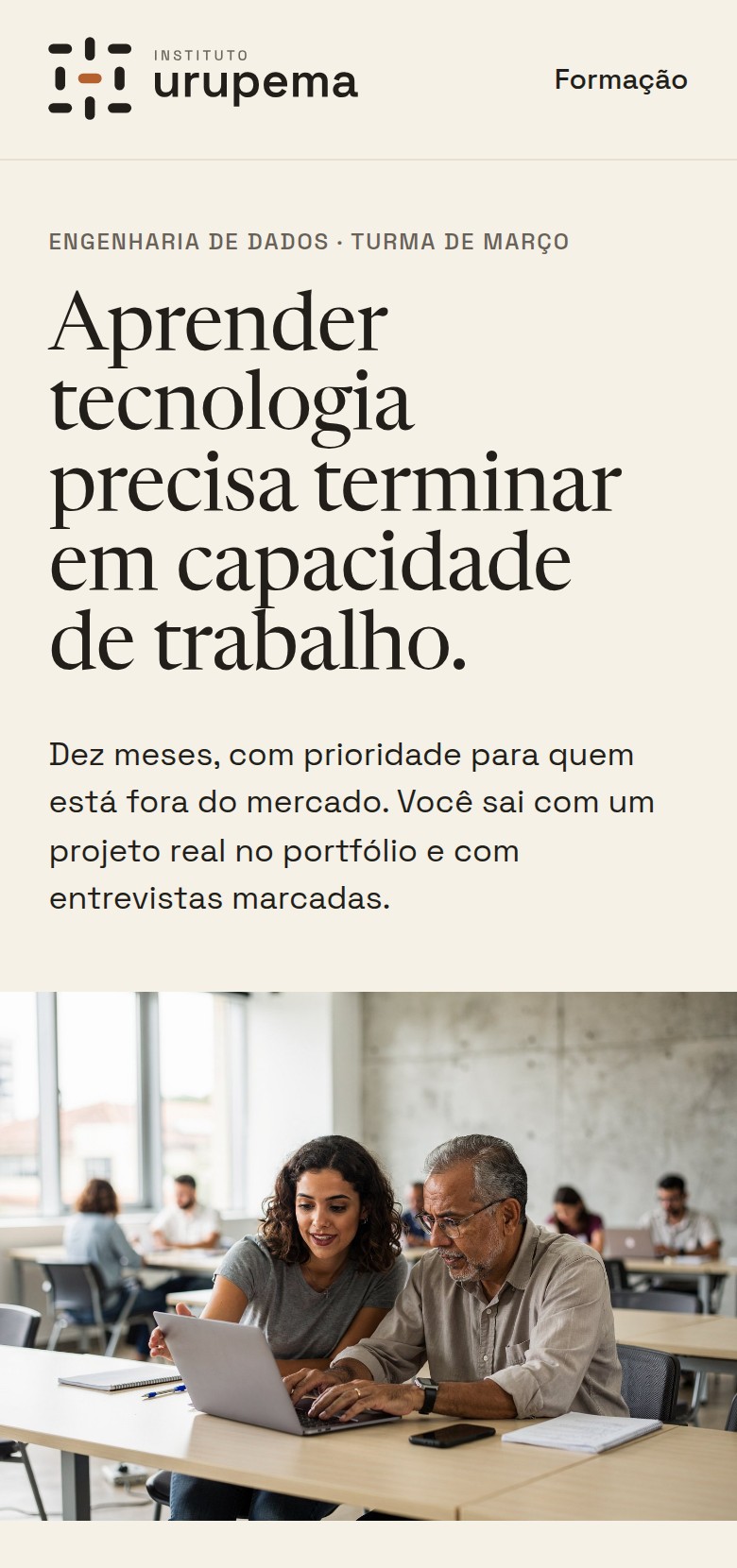 Página de turma de formação no celular